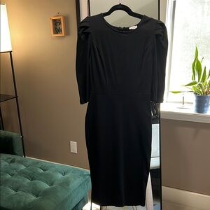 Unique Vintage Elegant Black Dress | Size 6-8